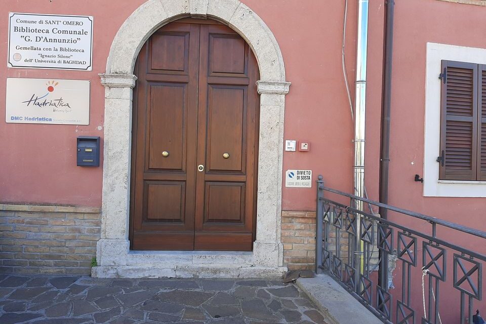 Sant’Omero, la biblioteca rilancia la lettura con eventi a maggio