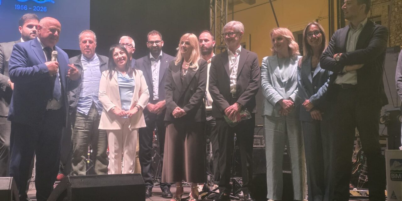 Giulianova alla cerimonia per i 70 anni del BIM Teramo