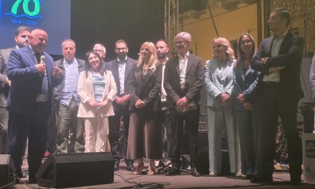 Giulianova alla cerimonia per i 70 anni del BIM Teramo