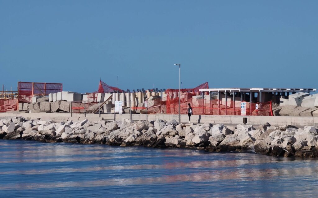 Porto di Giulianova, appello sul futuro del molo sud