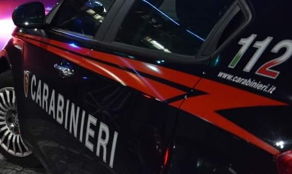 Teramo, auto danneggiata nel centro finisce nel mirino dei ladri