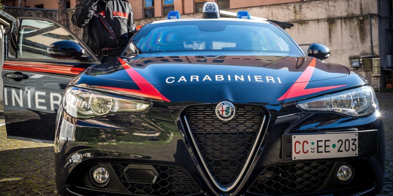 Falsa identità per comprare articoli in ottica, denunciato