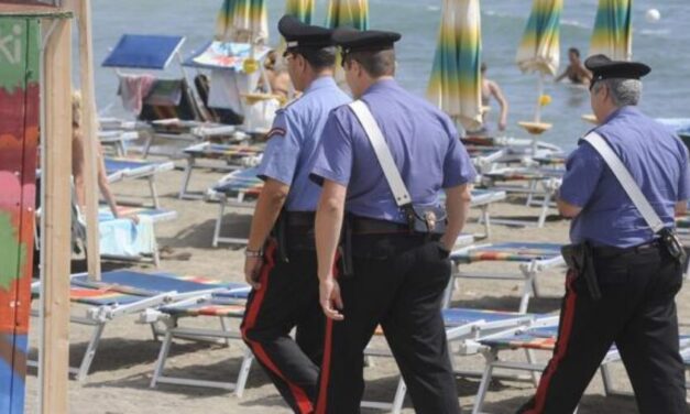 Spiagge più sicure, tre misure cautelari dopo i furti ai bagnanti