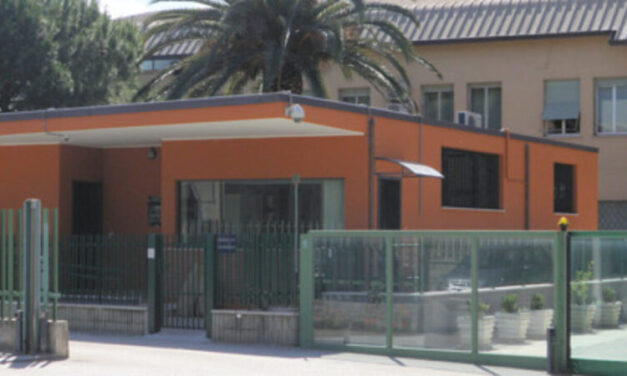 Tensione nel carcere di Pescara, due agenti finiscono nel mirino