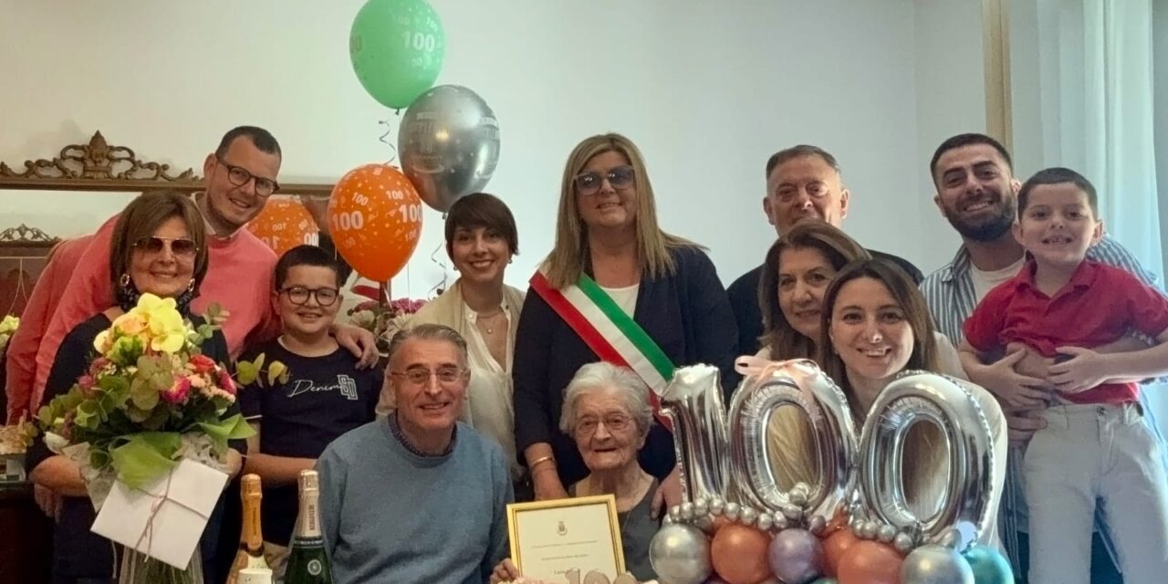 Giulianova celebra i 100 anni di Lucia Santini