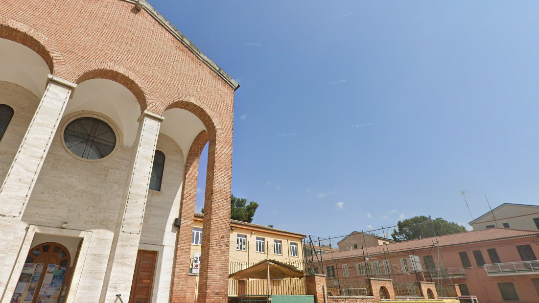 Teramo, raid nel cortile della parrocchia di San Berardo