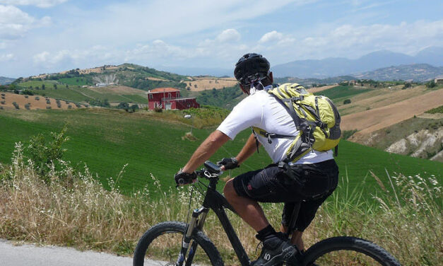 Cicloturismo, dalla Regione un invito agli operatori abruzzesi