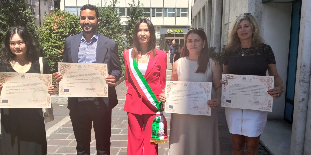 Pescara, quattro nuovi cittadini italiani dopo il giuramento