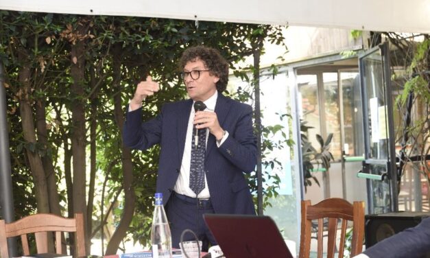 Pineto, l’opposizione attacca la giunta dopo il Consiglio