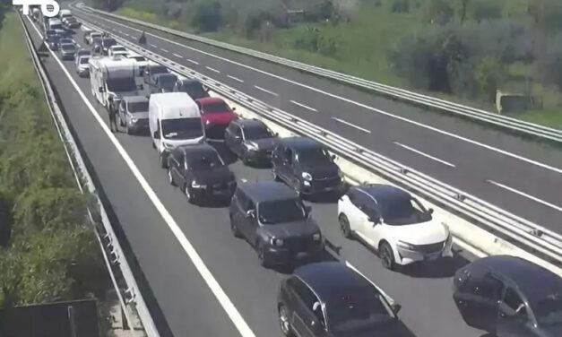 A14, limitazioni verso sud: stop ai camion oltre 7,5 tonnellate