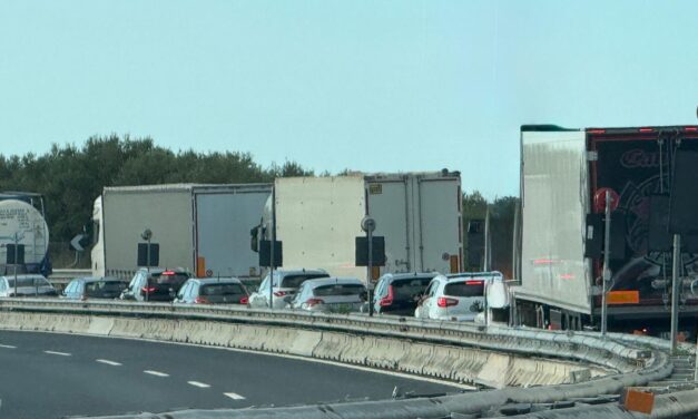 A14, traffico rallentato tra Roseto e Pineto per un cantiere