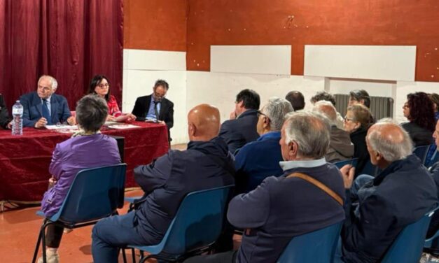 A Teramo incontro dei Carabinieri contro truffe e raggiri
