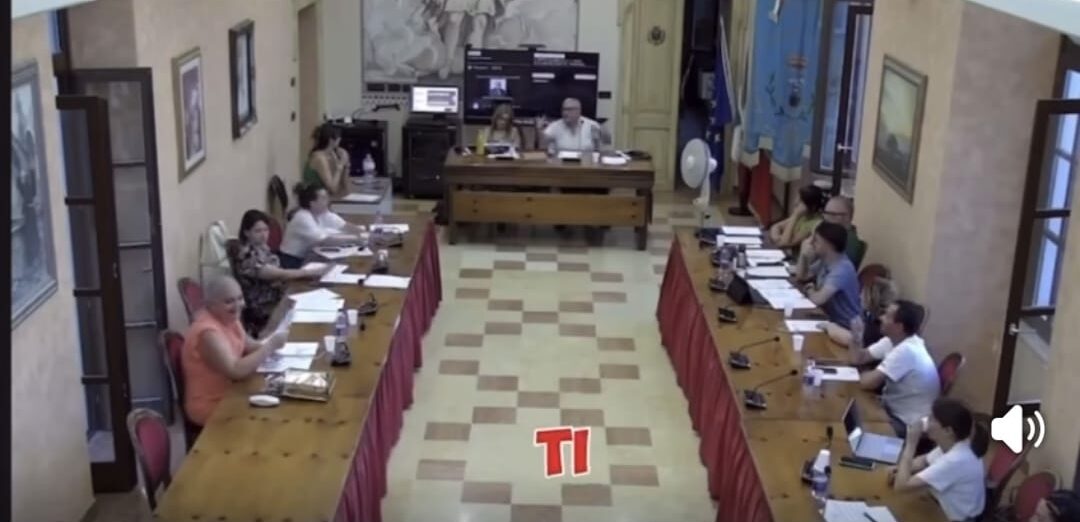 Mosciano, confronto sulla cura di rotonde e aree verdi