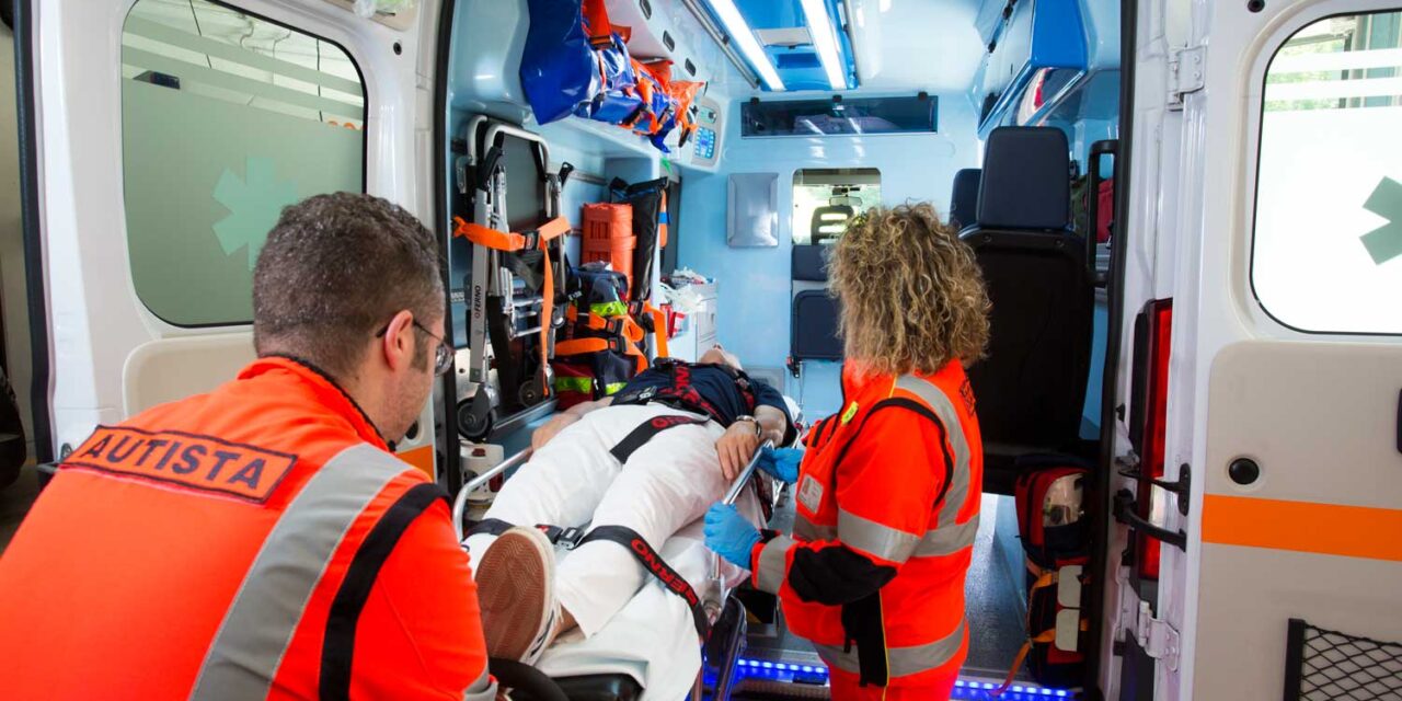 Scontro tra auto e moto a Tossicia: ferito un 53enne
