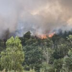 Teramo, rogo nella zona di Secciola: fumo visibile in città