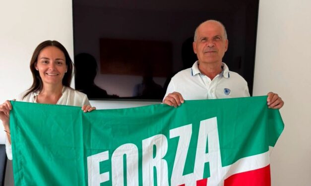 Giulianova, Di Candido sceglie Forza Italia