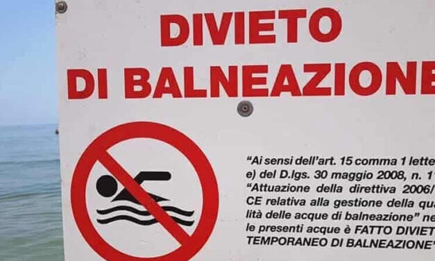 Pescara, torna balneabile il tratto di mare vicino via Leopardi