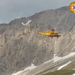 Corno Grande, escursionista soccorso dopo una caduta sul nevaio