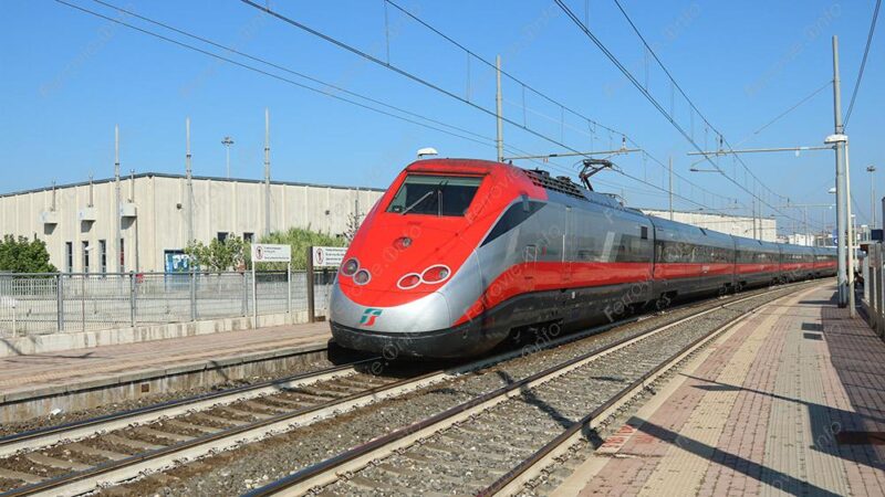 Linea Adriatica, riparte il traffico ferroviario verso Pescara