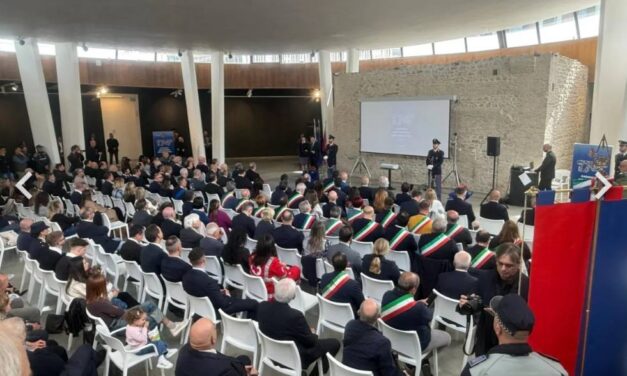 Teramo, cerimonia per l’anniversario della Polizia di Stato