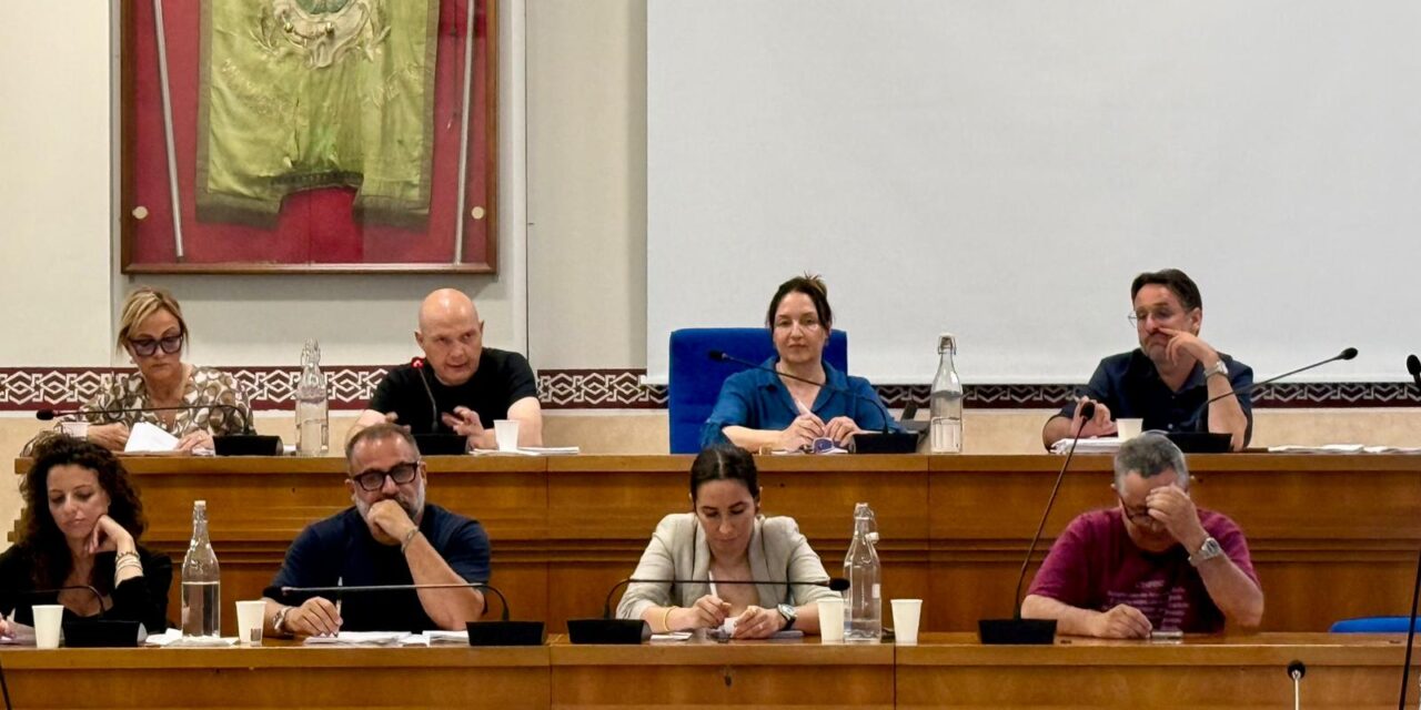 Pineto, via libera al rendiconto 2025 in Consiglio