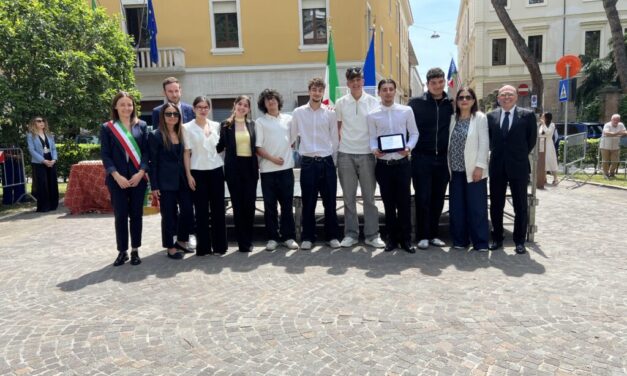 Studenti e pari opportunità, il Curie premiato a Teramo