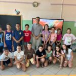 A Sant’Omero la politica entra in classe con i piccoli reporter