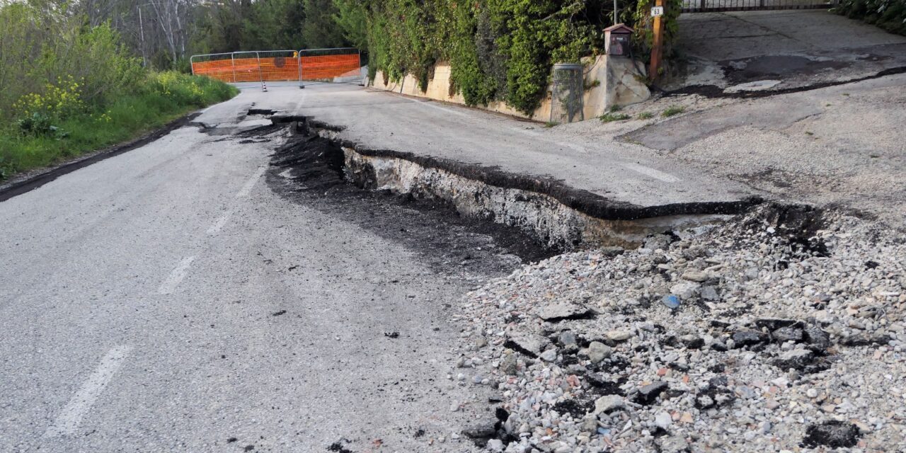 Colonnella, cresce l’allarme per la frana sulla Provinciale 56