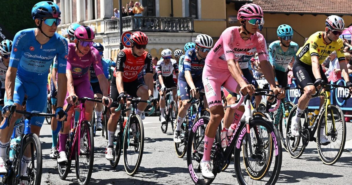 Il Giro porta l’Abruzzo in diretta mondiale con la salita del Blockhaus