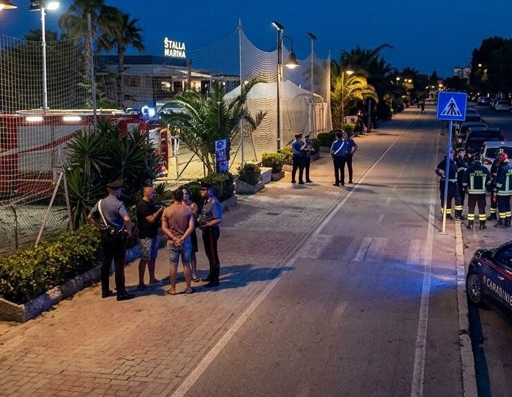 Tensione nella notte a Giulianova, intervento sul lungomare Zara