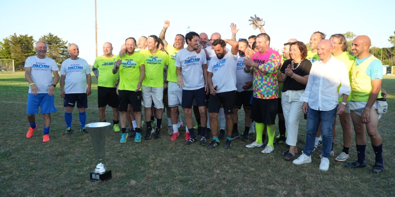 Tortoreto, al Pierantozzi sport e solidarietà con le ex glorie