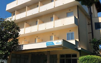 Hotel Holiday