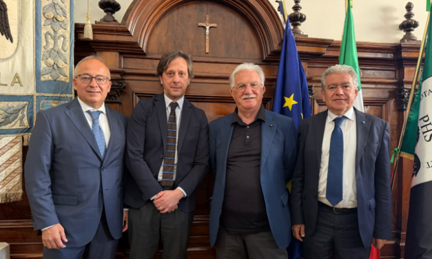 Azione si riorganizza in Abruzzo: il caso Frullo