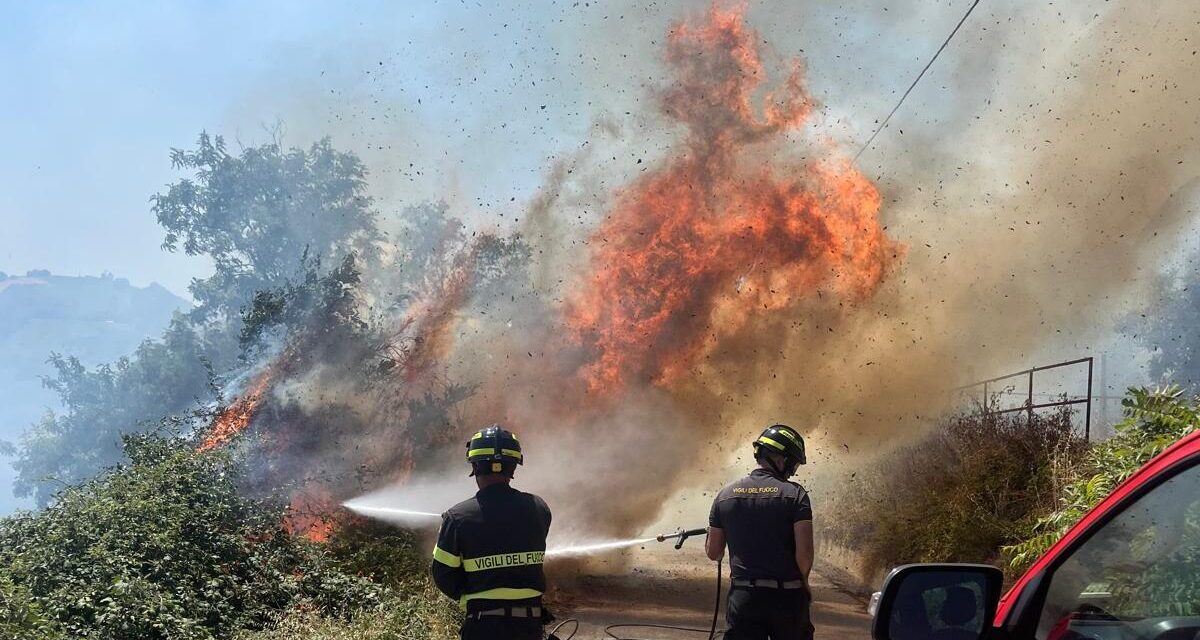 Incendi estivi, a Teramo richiamo alla prevenzione