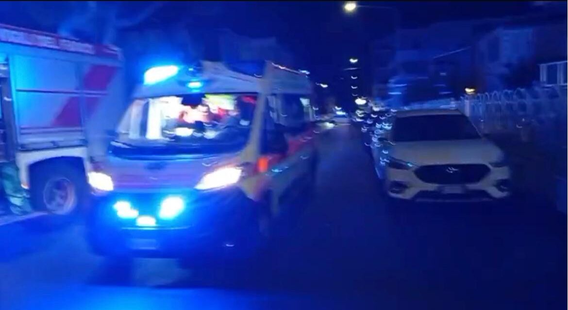 Principio d’incendio in un hotel sul lungomare di Alba