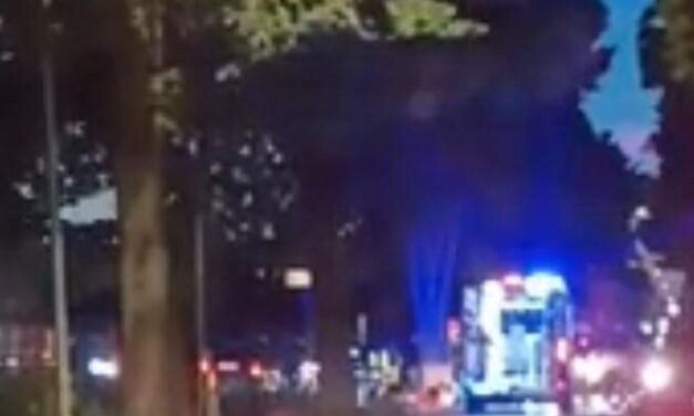 Scontro tra auto e moto sulla Statale 16, grave un giovane a Tortoreto