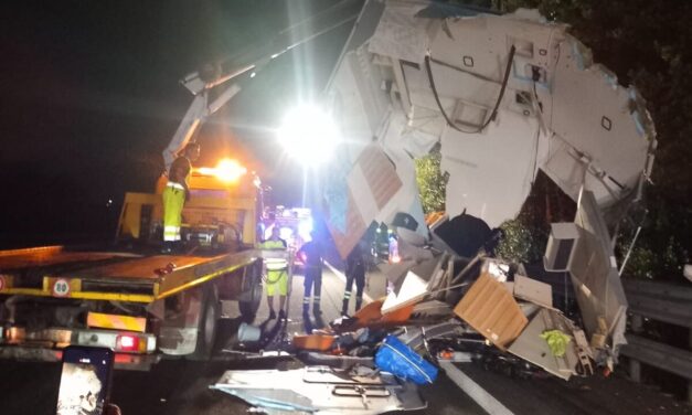 Scontro sull’A14 al Salinello, disagi verso nord