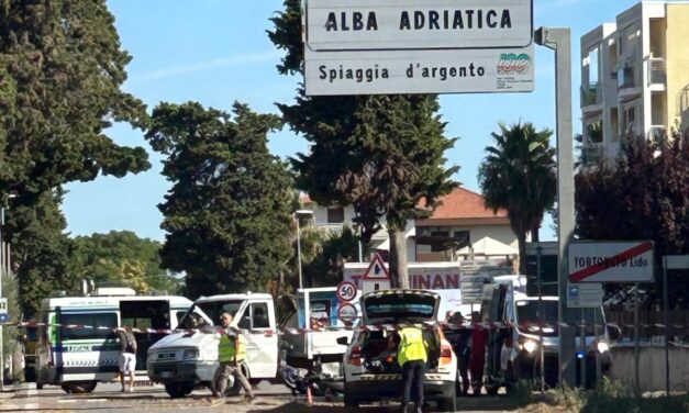 Schianto sulla Statale 16 tra Tortoreto e Alba, perde la vita un centauro