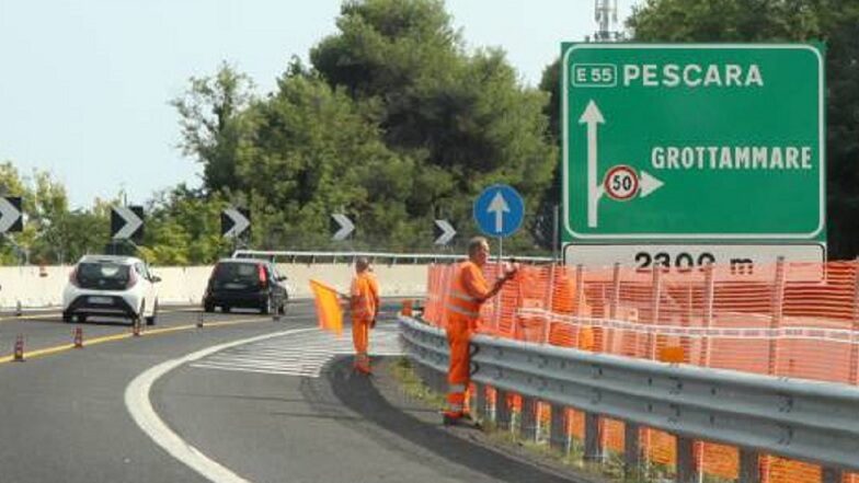 A14, stop notturno all’uscita di Pineto per chi arriva da nord