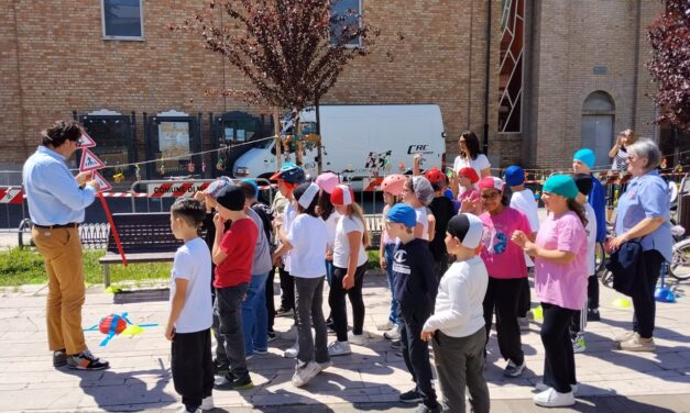 Martinsicuro, educazione stradale in piazza per gli studenti