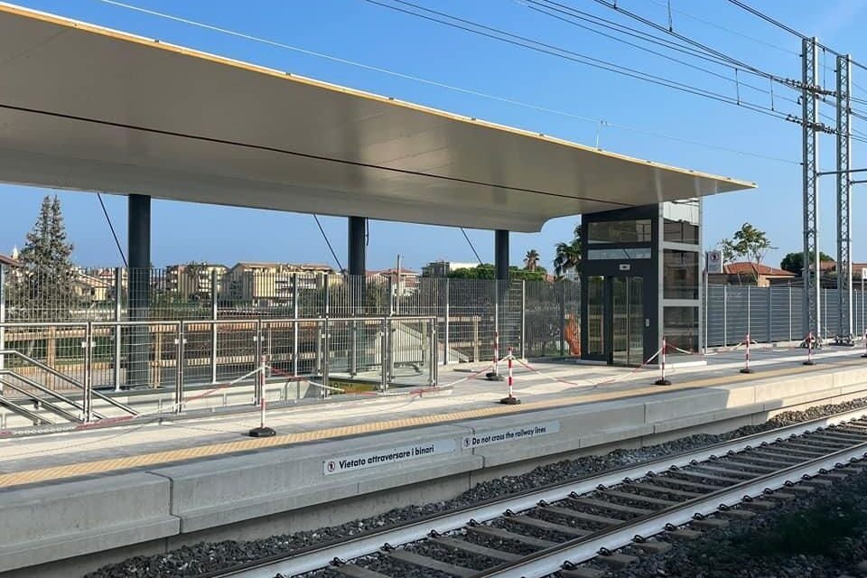 Martinsicuro, stop ai convogli sulla linea Adriatica