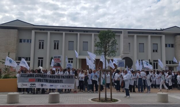 Medici di famiglia in piazza, riparte il confronto regionale