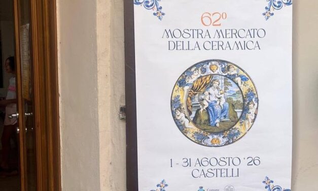 A Castelli torna la rassegna della ceramica fino al 31 agosto