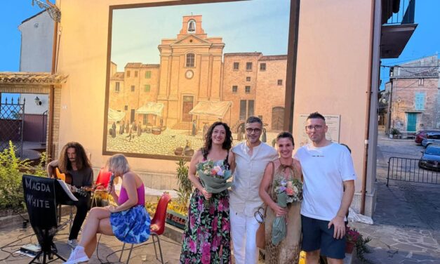 Sant’Omero, torna visibile il murale di piazza Dauri