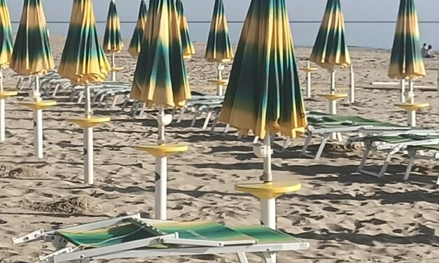 Concessioni balneari, polemica ad Alba sul nuovo tavolo