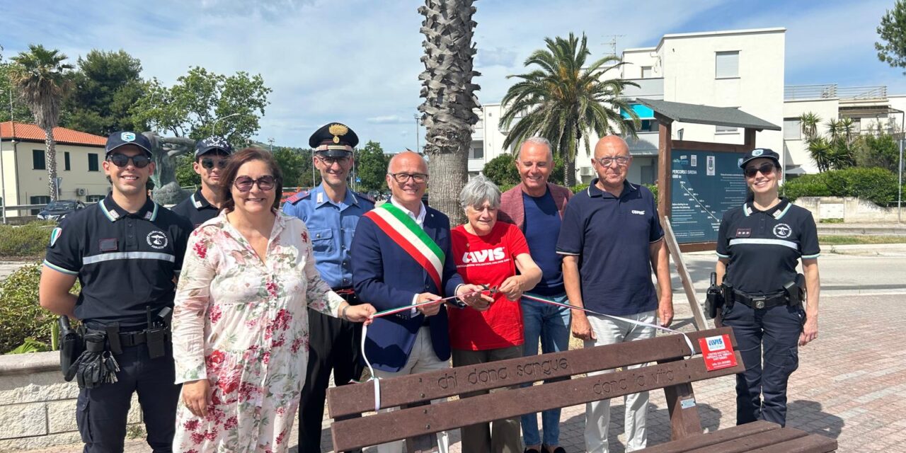 Panchine Avis a Tortoreto, dono e riciclo in Val Vibrata