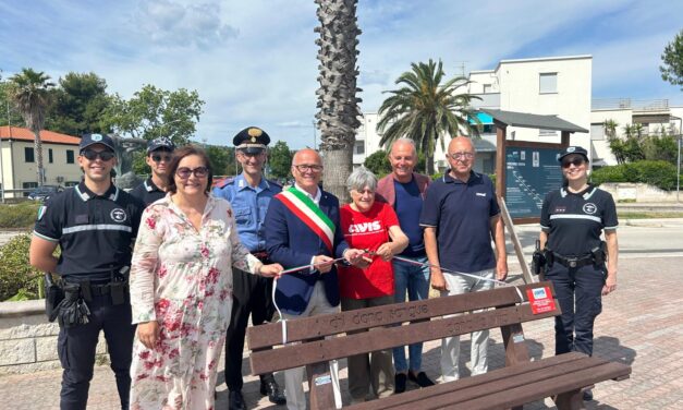 Panchine Avis a Tortoreto, dono e riciclo in Val Vibrata