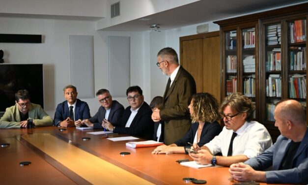 Bilancio Abruzzo, scontro in Consiglio sull’assestamento