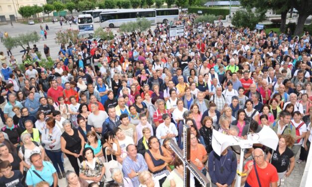 Verso il Pizzo di San Gabriele, torna il cammino del 25 luglio