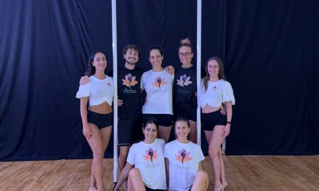 Una scuola della Val Vibrata porta la pole dance a Firenze